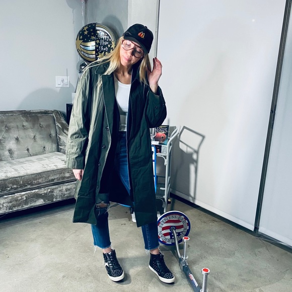 Dad’s Vintage ‘London Fog’ Lined Trench Coat - Picture 2 of 16